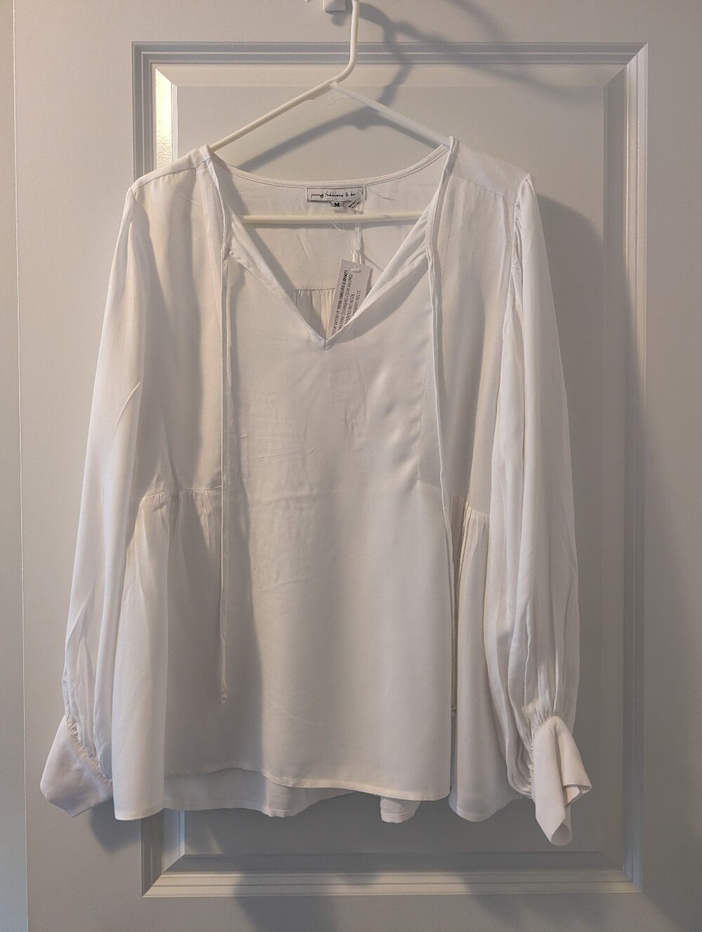 NWT Young Fabulous & Broke White Toe Front Top